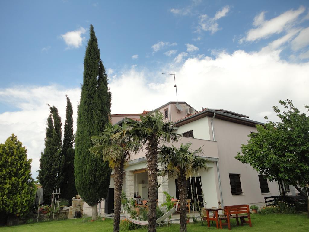 Apartments Ritosa 伊佐拉 外观 照片